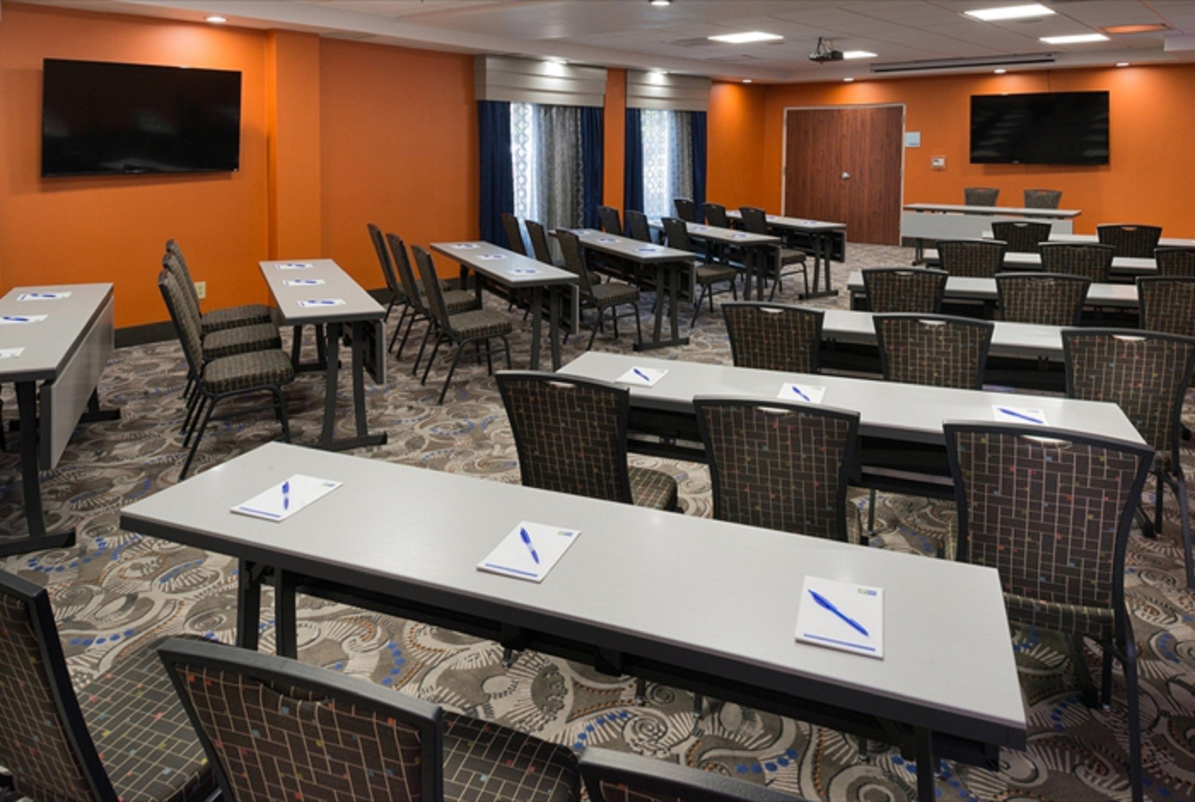 Holiday Inn Express & Suites Nashville Southeast - Antioch By Ihg Buitenkant foto