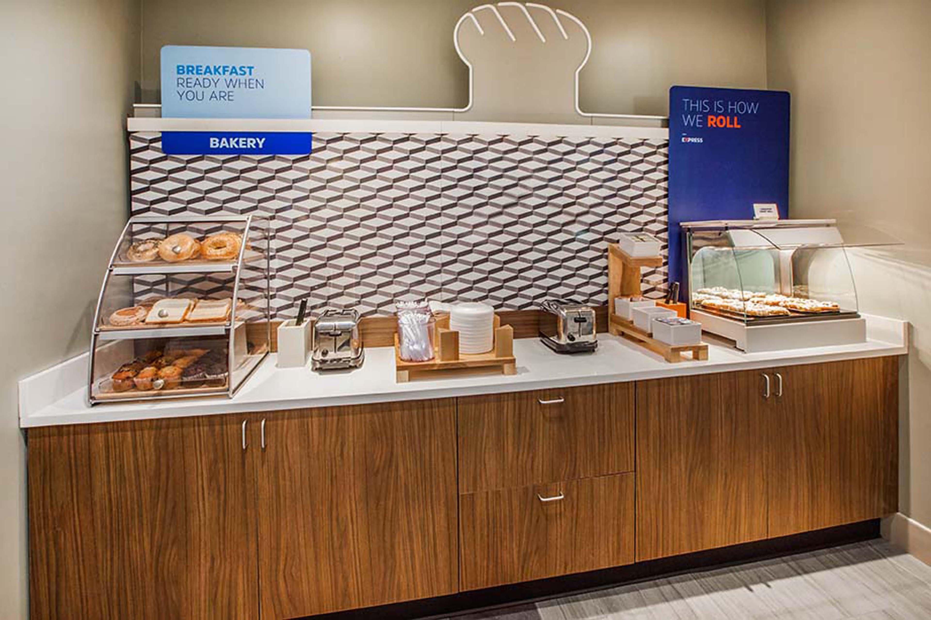 Holiday Inn Express & Suites Nashville Southeast - Antioch By Ihg Buitenkant foto