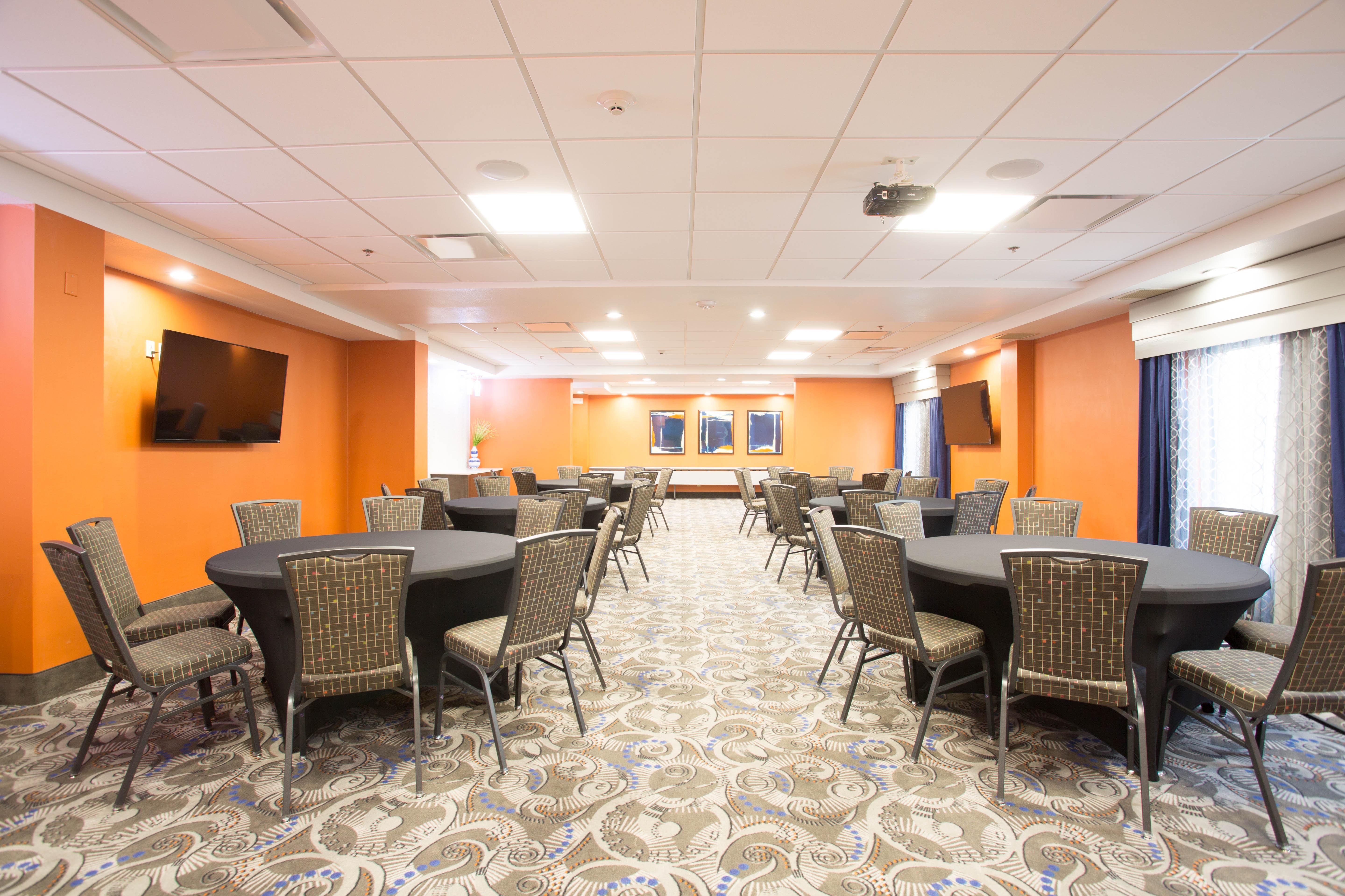 Holiday Inn Express & Suites Nashville Southeast - Antioch By Ihg Buitenkant foto