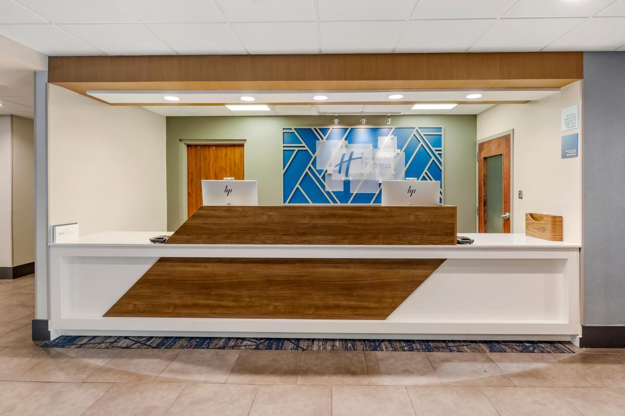 Holiday Inn Express & Suites Nashville Southeast - Antioch By Ihg Buitenkant foto