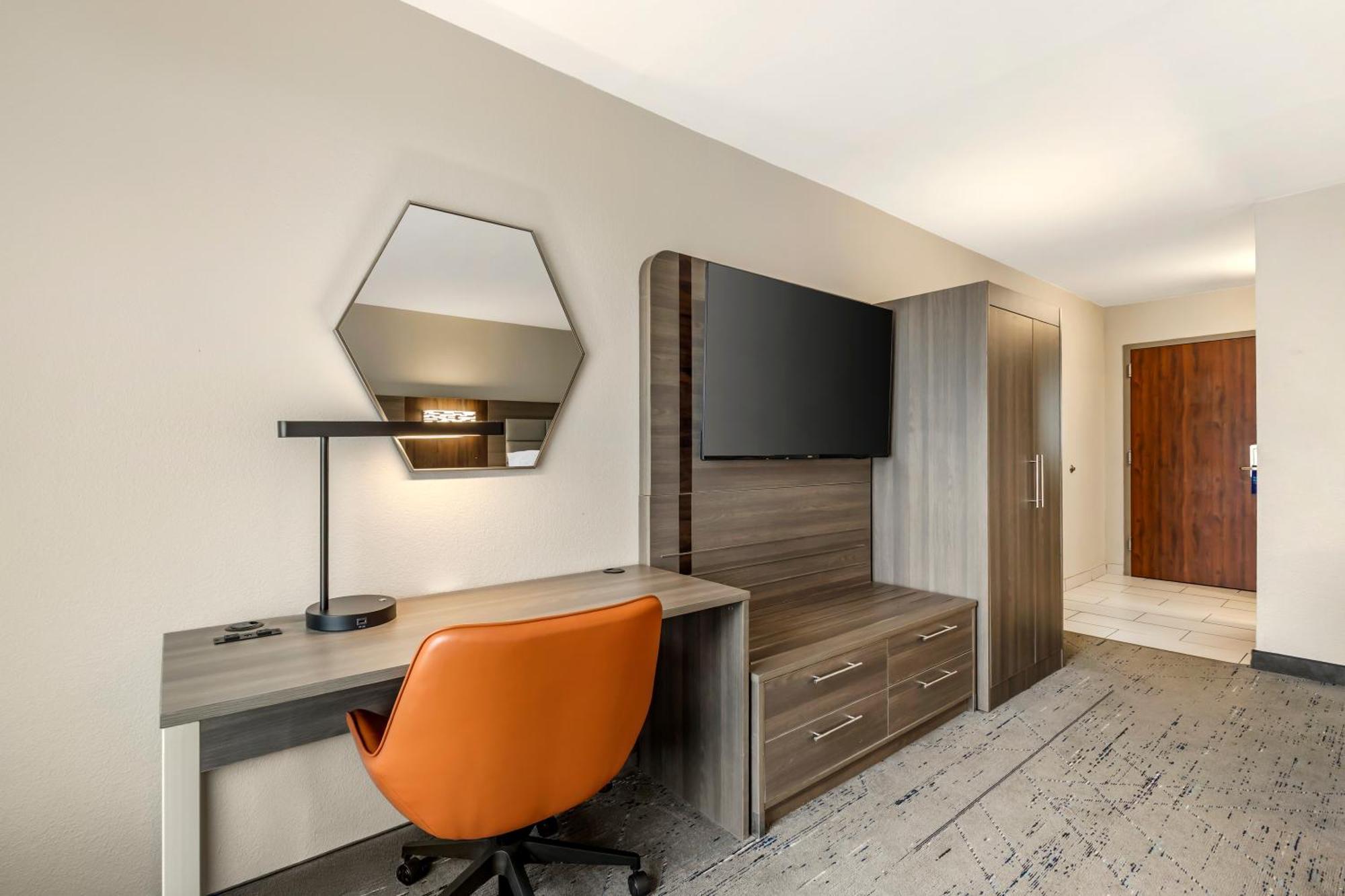 Holiday Inn Express & Suites Nashville Southeast - Antioch By Ihg Buitenkant foto