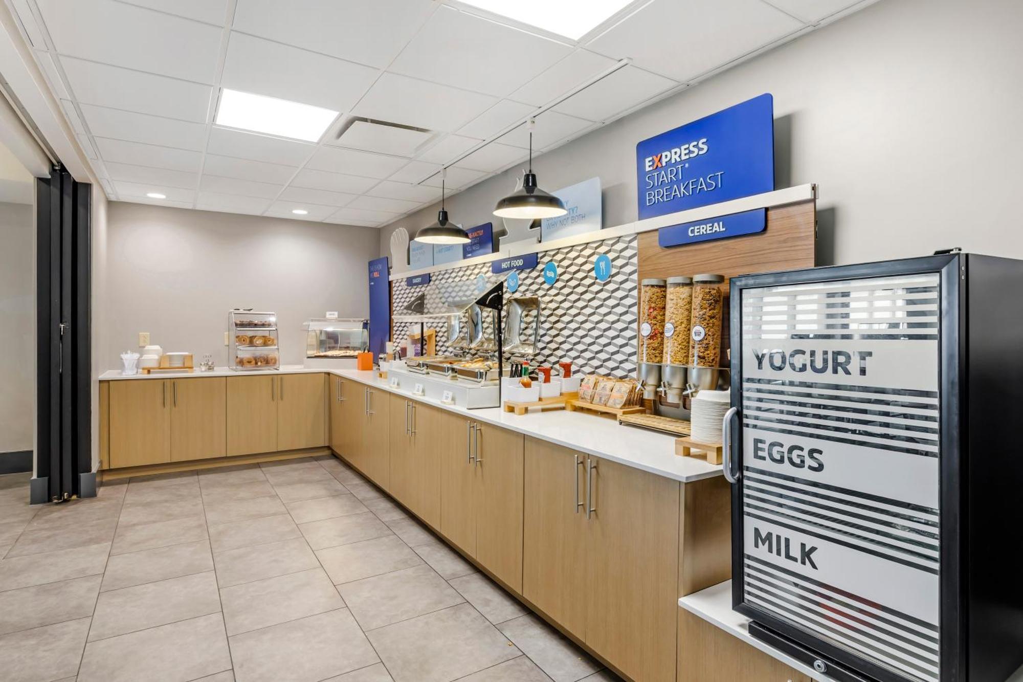 Holiday Inn Express & Suites Nashville Southeast - Antioch By Ihg Buitenkant foto
