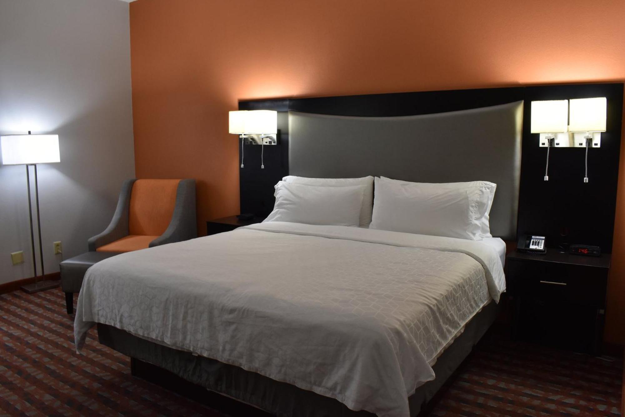 Holiday Inn Express & Suites Nashville Southeast - Antioch By Ihg Buitenkant foto